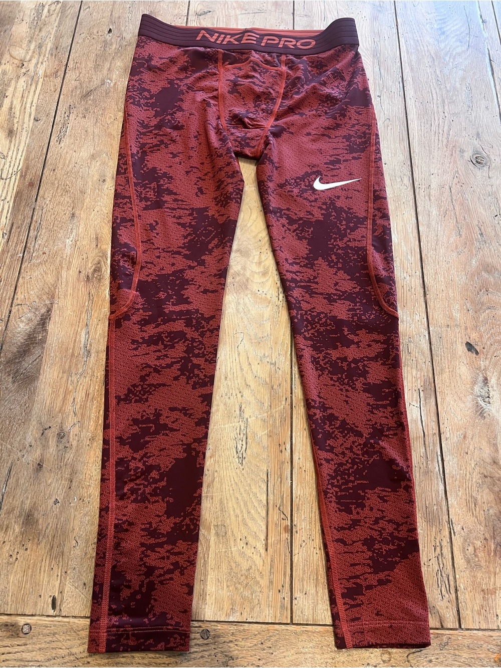 Nike Pro Men’s Burgundy Camouflage Stretch Running Leggings Elastic Waist Large